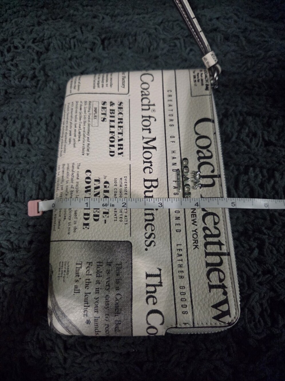 Coach White Newspaper Print Large Wristlet NWT - Picture 6 of 6
